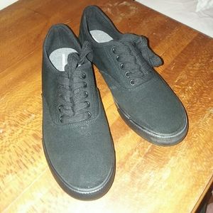 Black canvas shoes
